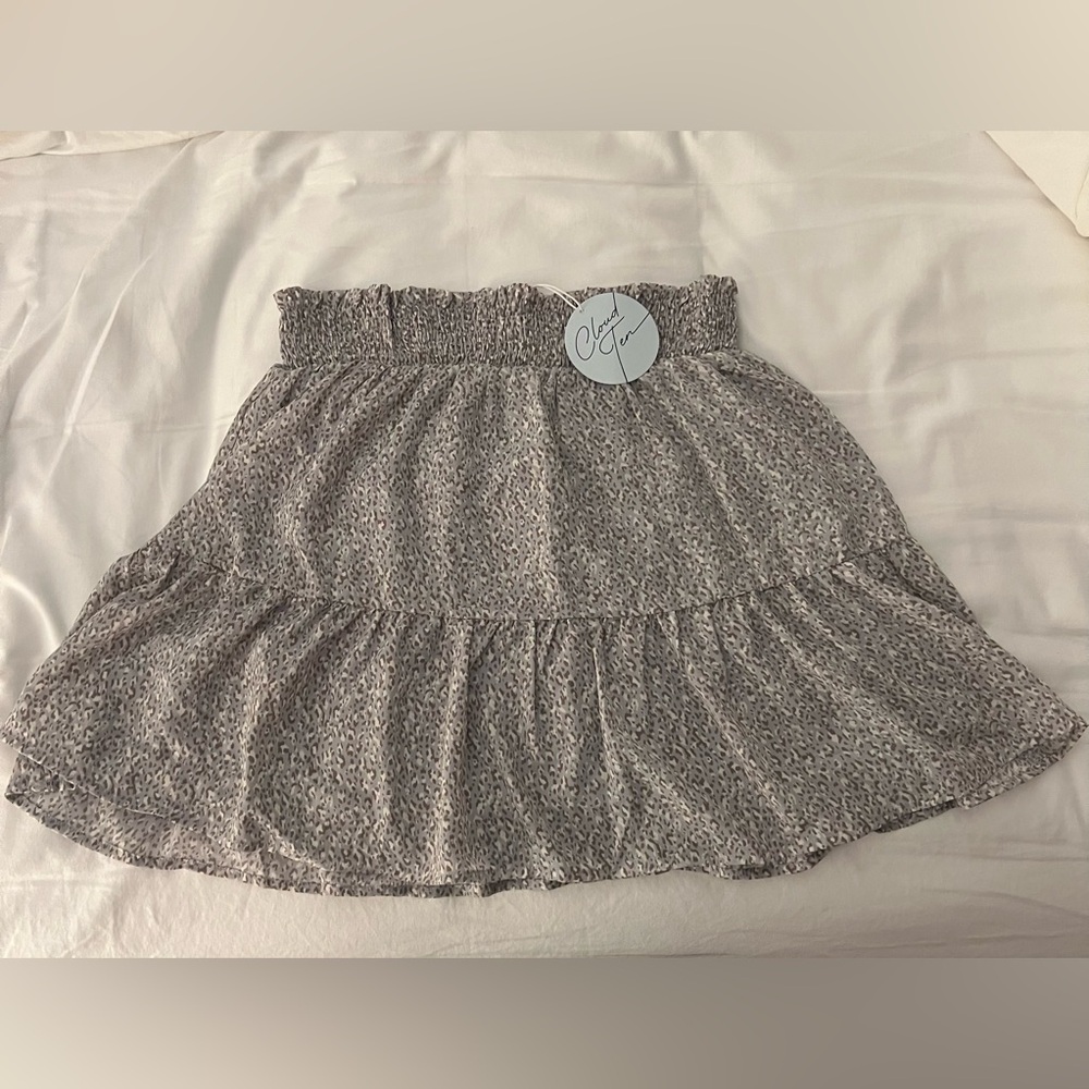 Cloud Ten Women's Gray Skirt -size large